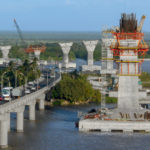Sealite SL-70 Marine Lanterns Improve Safety on Colombia’s Longest Bridge